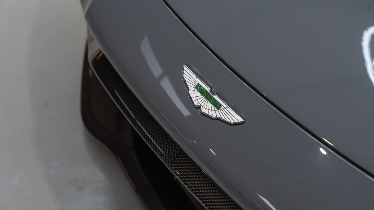 Aston Martin V8 Vantage
