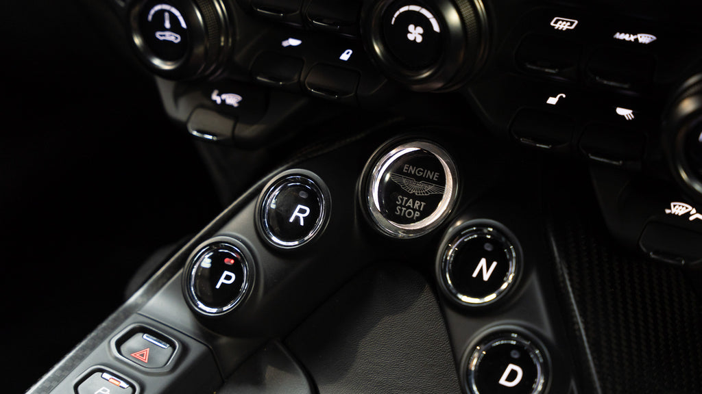 Aston Martin V8 Vantage