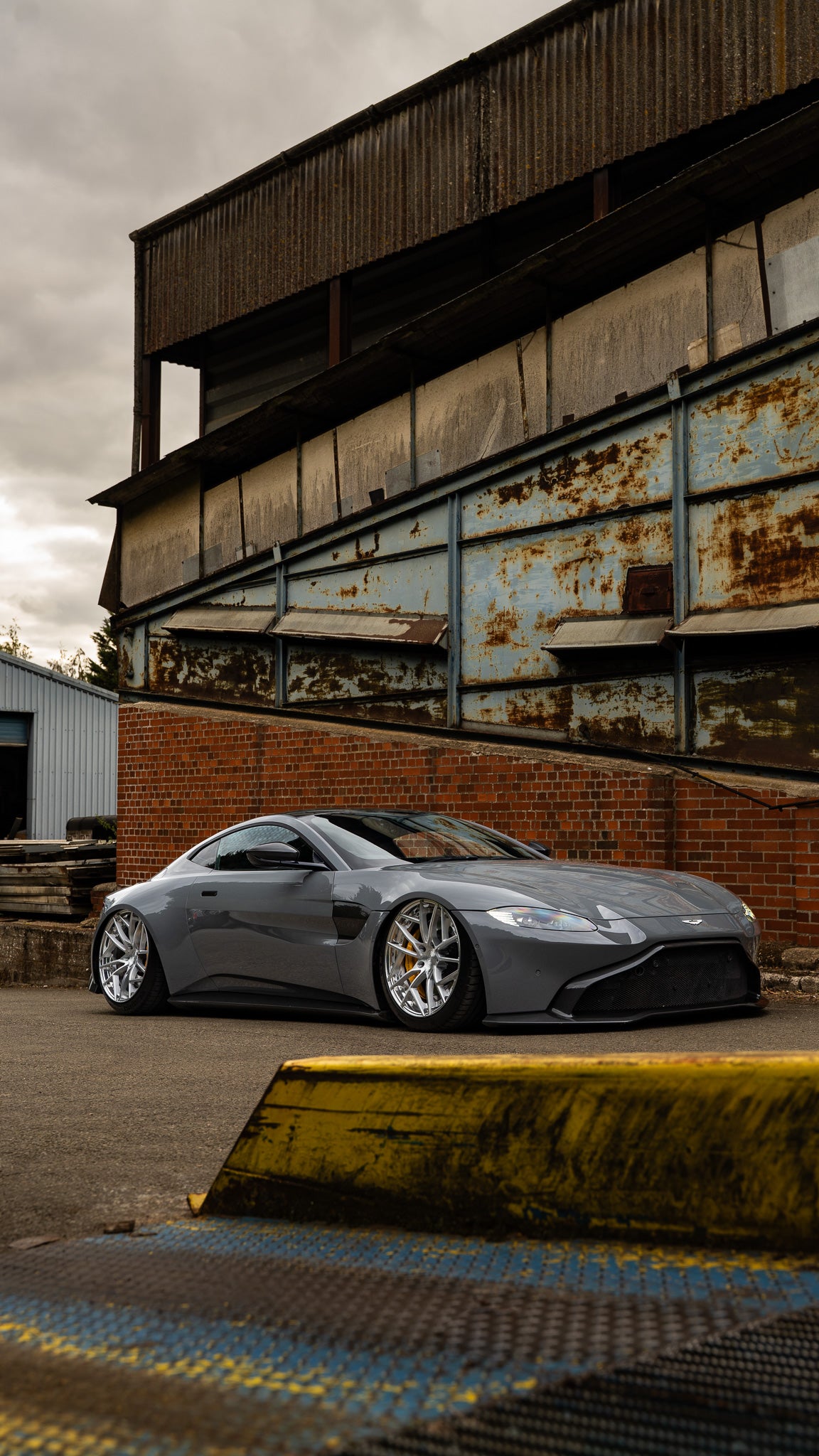 Aston Martin V8 Vantage