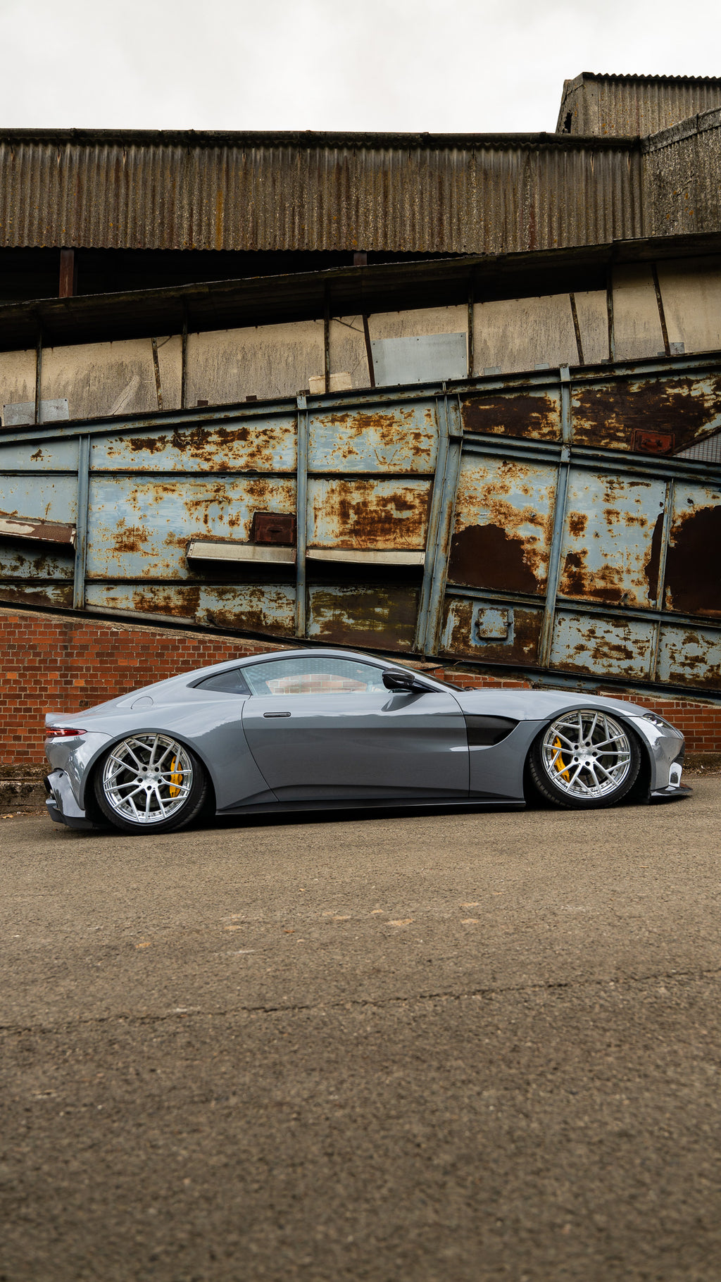 Aston Martin V8 Vantage