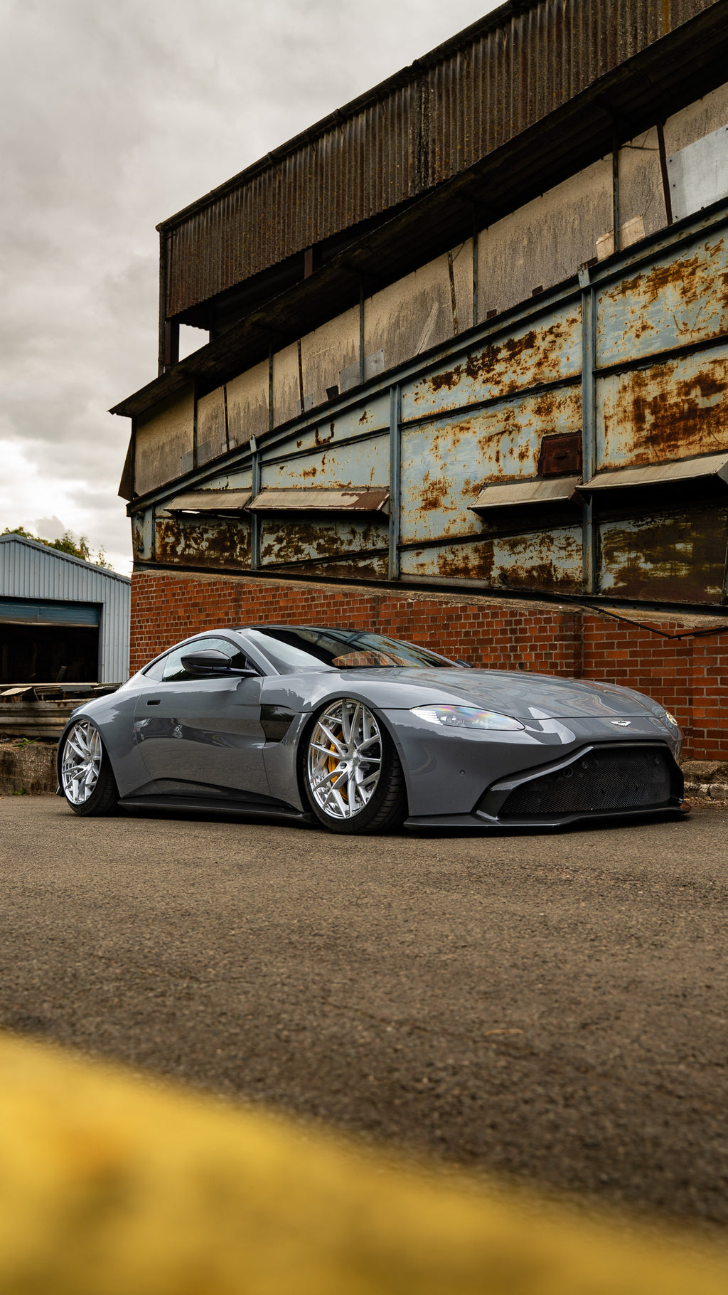 Aston Martin V8 Vantage
