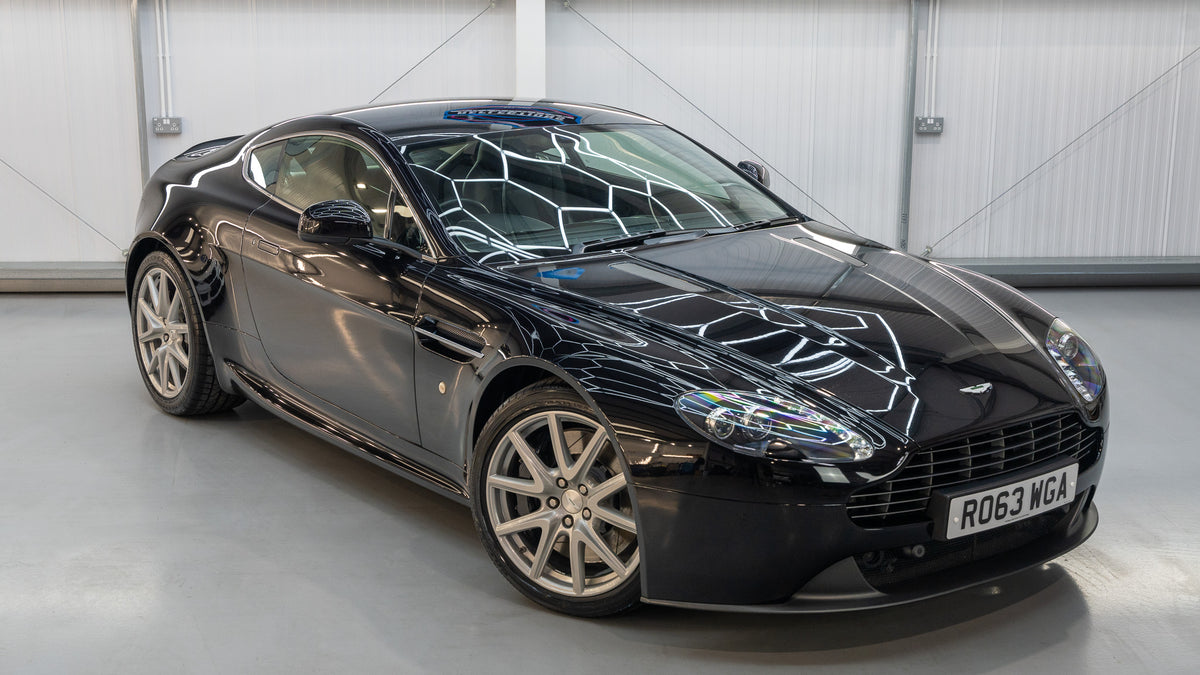 Aston Martin Vantage