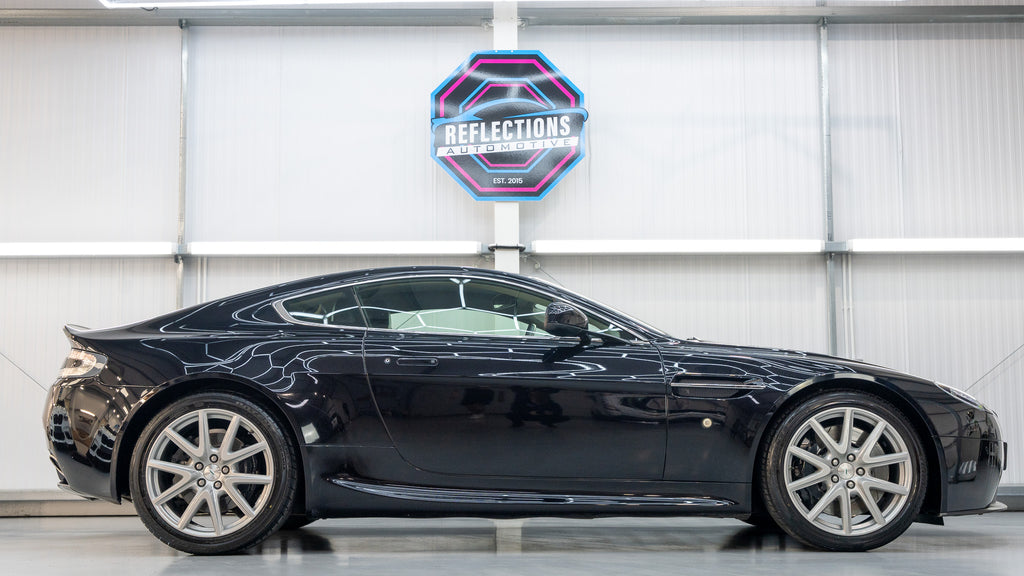 Aston Martin Vantage