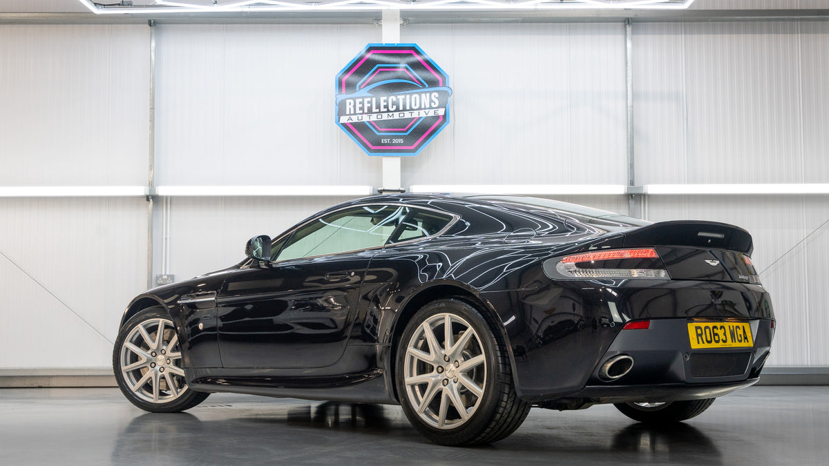 Aston Martin Vantage